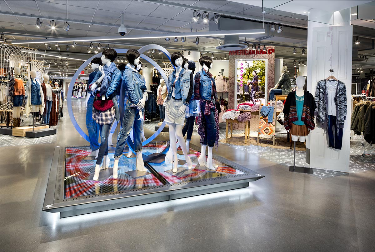 Macy's Herald Square – DelForm Studios